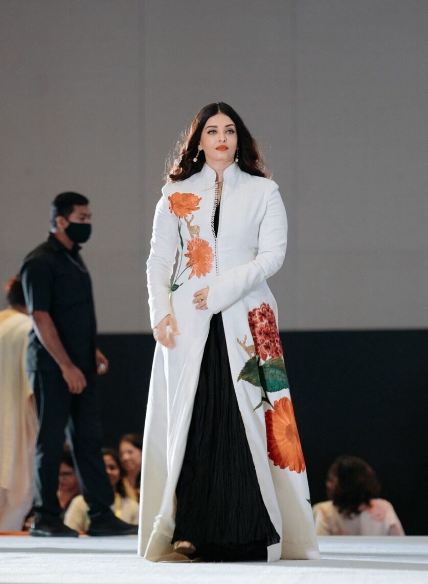 525065050_1298165188975754_892401776043387461_n